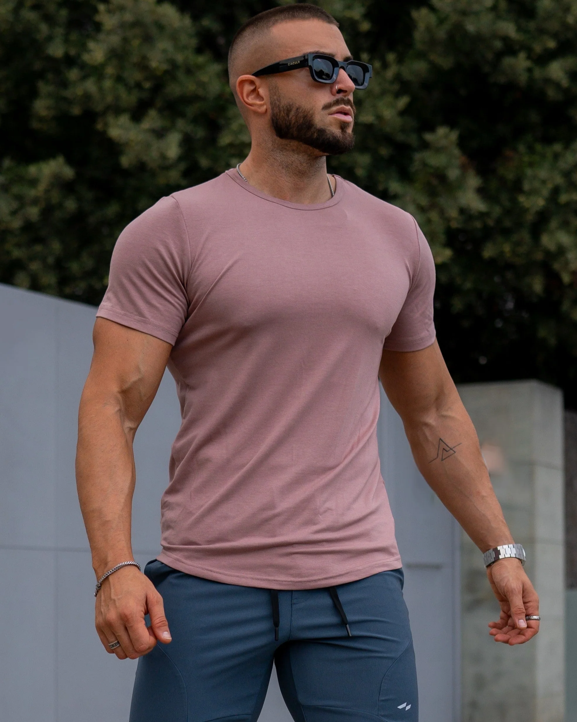 All Day Elite Curve-Hem Tee Short Sleeve - Image 37