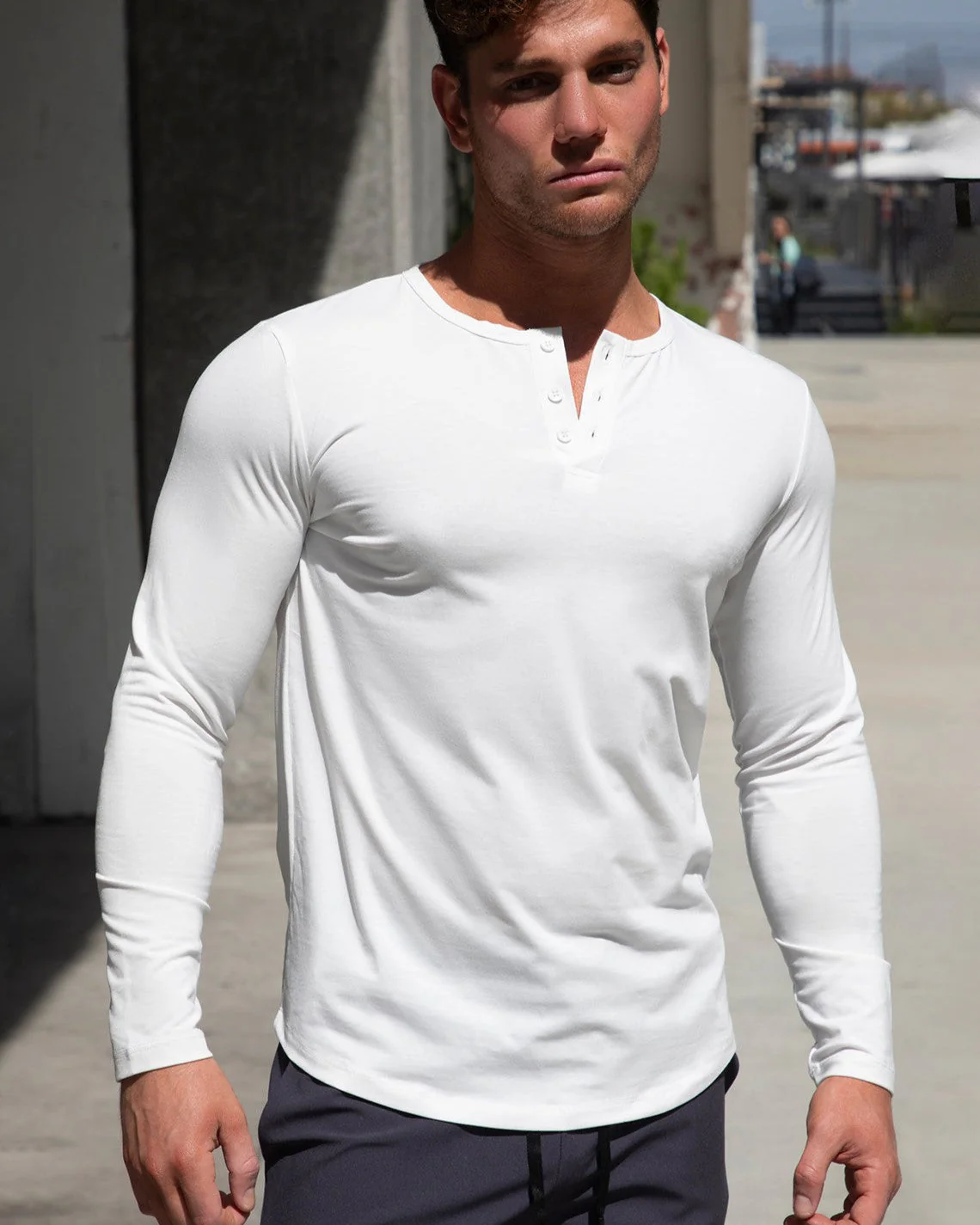 All Day Elite Henley Curve-Hem Stretch Long Sleeve - Image 6