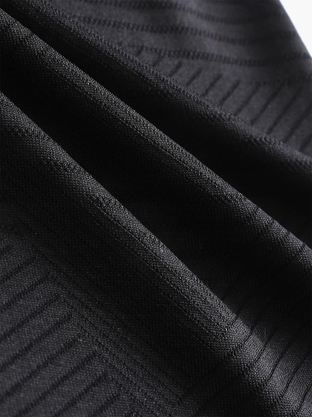 AIRFLOW 5" Boxer Brief Black - Image 6