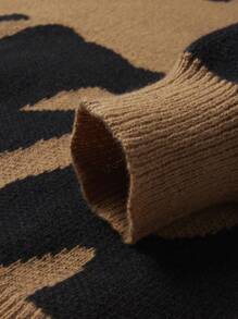 EMRG  Graphic Pattern Sweater - Image 45