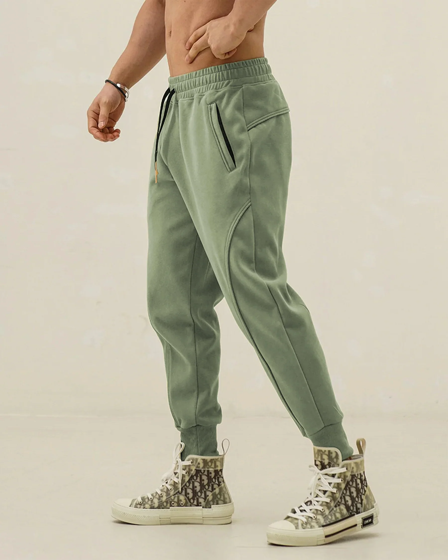 Kinetic Loose fit Sweatpant Jogger All Season Essential - Image 4