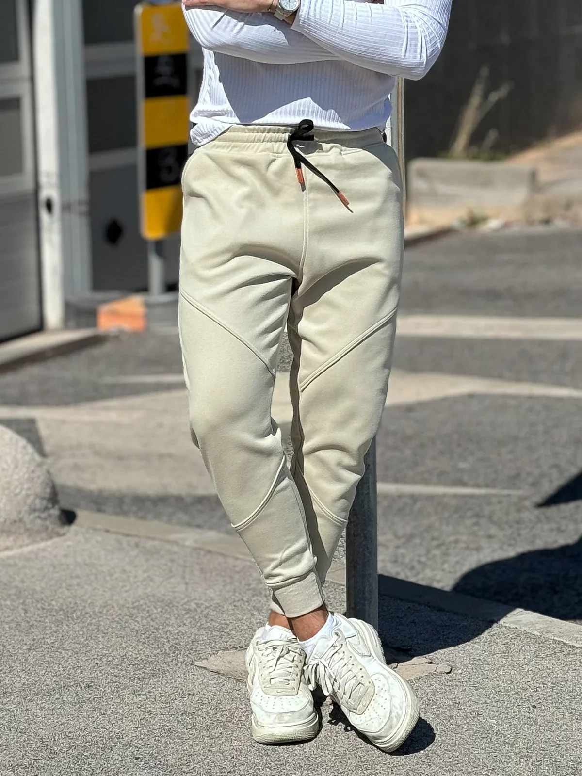 Motion Sweatpants Loose Fit Tapered Jogger - Image 4