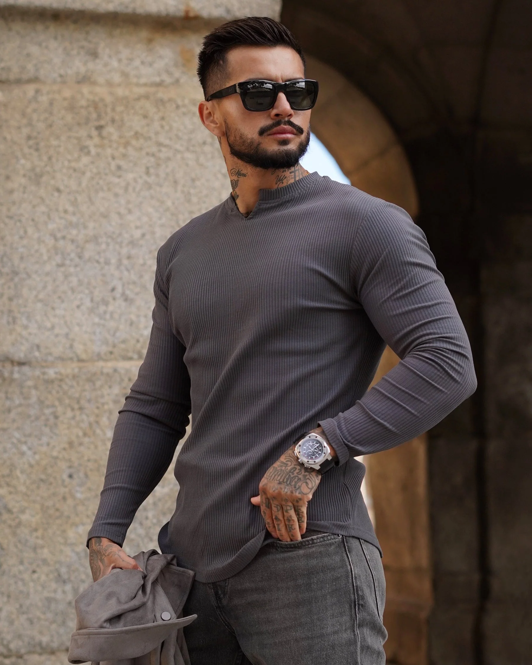 Muscle Fit V-Neck Long Sleeve Cotton Rib Knit Tech T-Shirt - Image 4