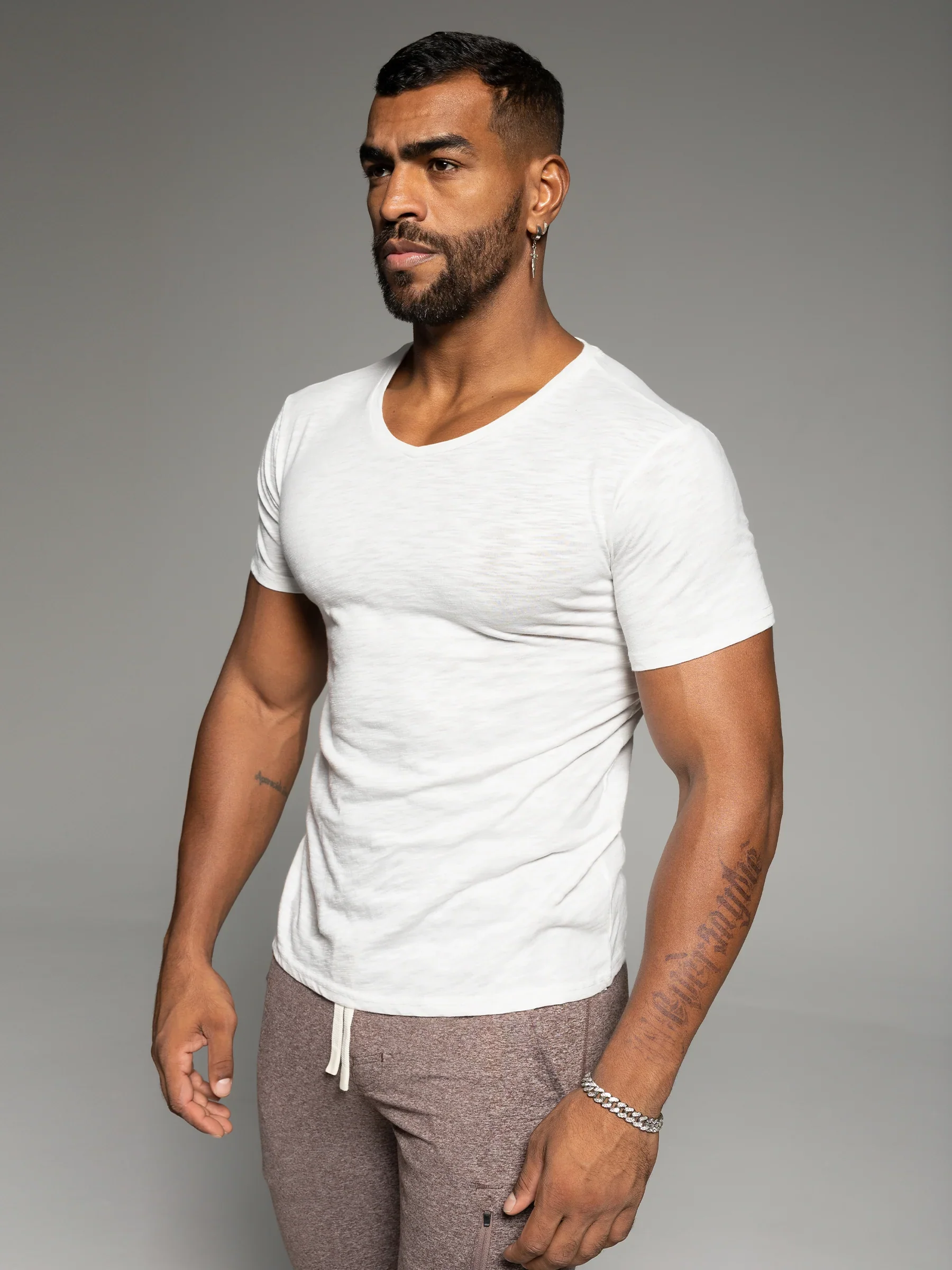 Slub V-neck Stretch T-shirt - Image 5